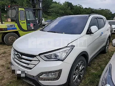 Photo 1 of 8: 2014 Hyundai Simp Santa Fe 2.0 (4WD) — Korean insurance auction