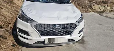 Photo 1 of 28: 2019 Hyundai Tucson TL 1.6, VIN KMHJ3817GKU137640 — Korean insurance auction