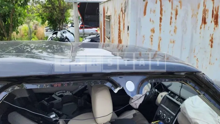 Photo 2 of 15: 2018 Land Rover Discovery SD4 — Korean insurance auction