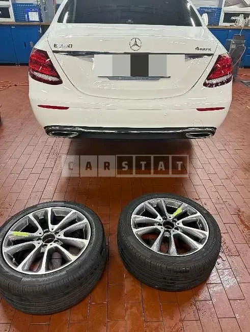 Photo 2 of 17: 2019 Mercedes-Benz (parts) E300 4Matic Wheels — Korean insurance auction