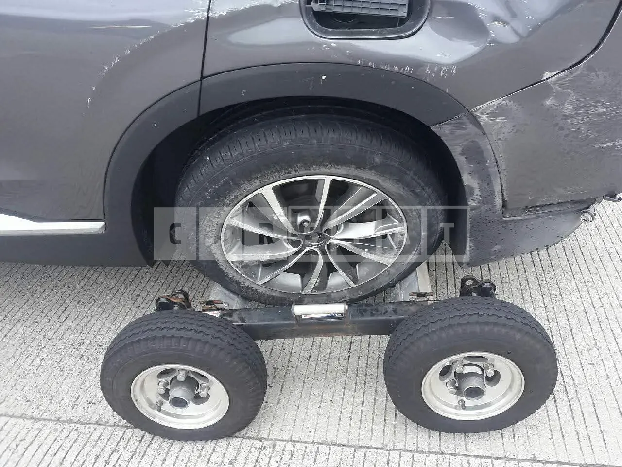 Photo 2 of 7: 2020 Hyundai Santa Fe, VIN KMHS281ABLU242280 — Korean insurance auction