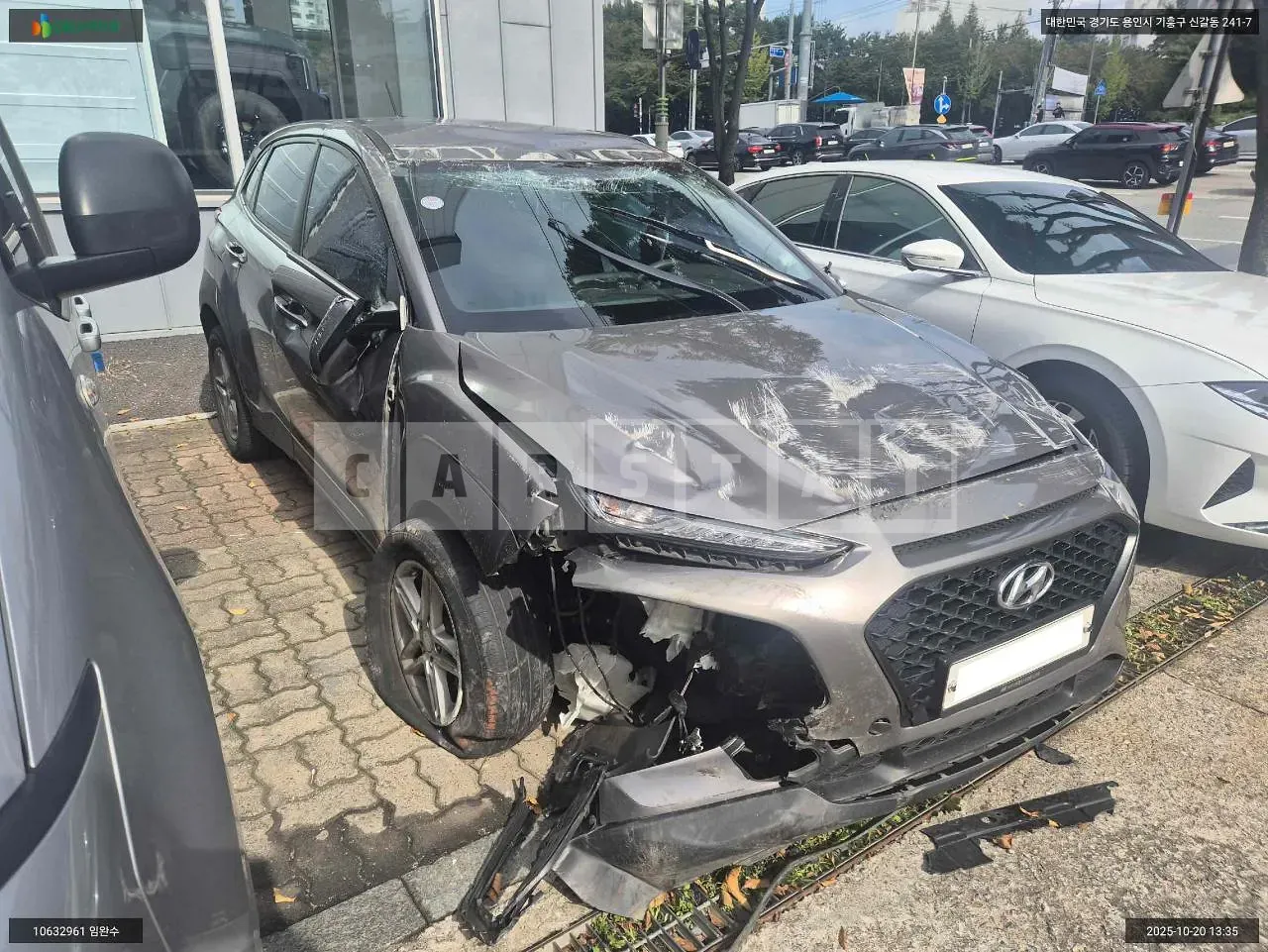 Photo 2 of 7: 2017 Hyundai Kona, VIN KMHK4815GJU037962 — Korean insurance auction