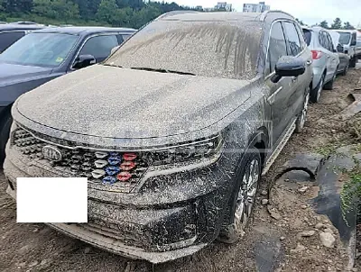 Photo 1 of 8: 2021 Kia Sorento, VIN KNARK81BGMA015413 — Korean insurance auction