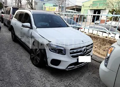 Photo 1 of 30: 2021 Mercedes-Benz GLB220, VIN W1N4M4EB0MW090527 — Korean insurance auction