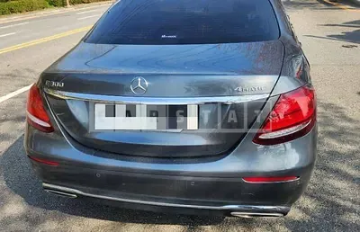 Photo 1 of 8: 2016 Mercedes-Benz E300 4Matic — Korean insurance auction