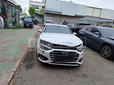 Photo 1 of 23: 2021 Audi A4 40 TFSI — Korean insurance auction