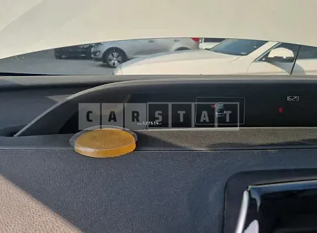 Photo 2 of 10: 2018 Toyota Prius, VIN JTDKBRFU8J3083601 — Korean insurance auction