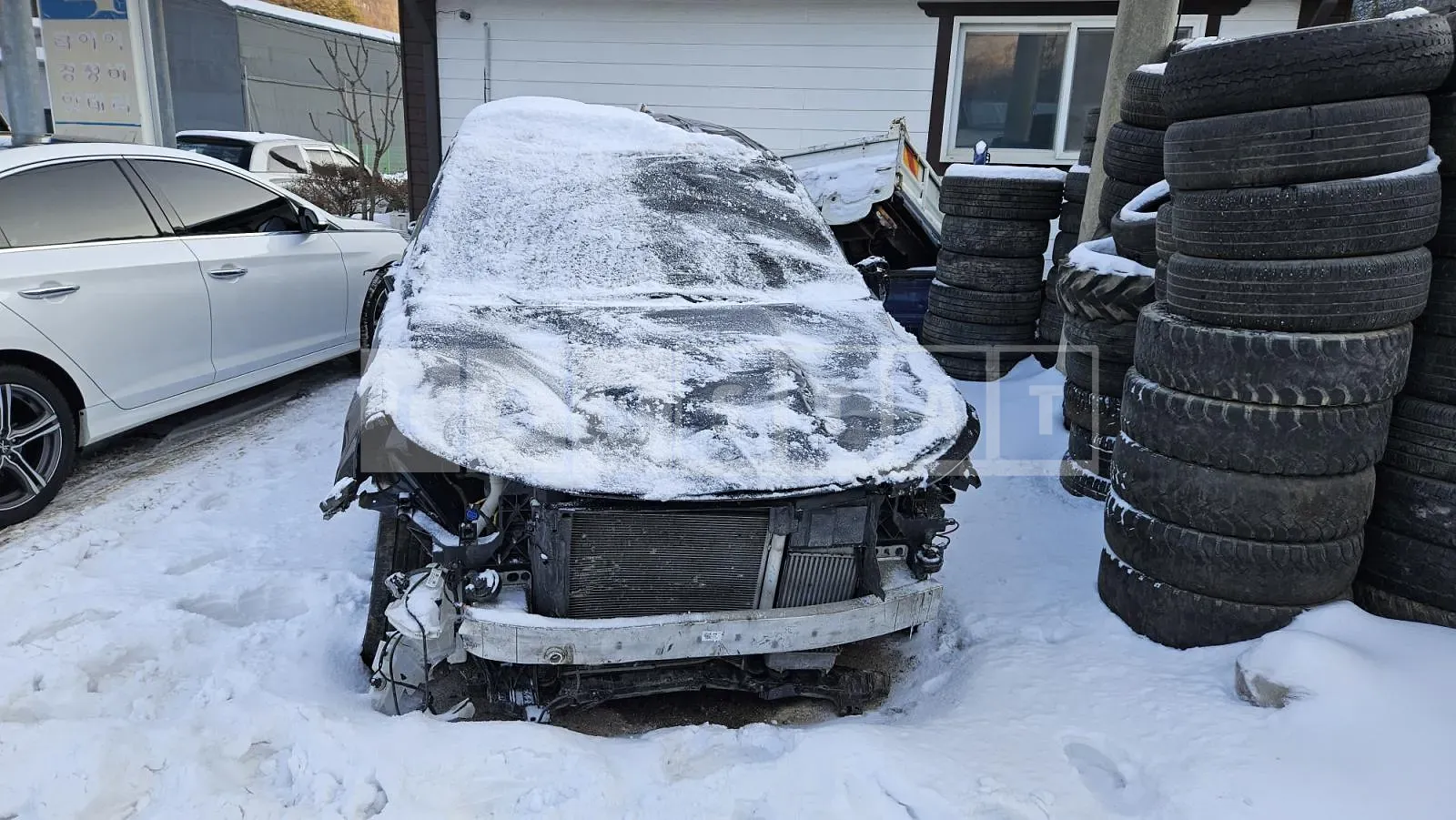 Photo 2 of 4: 2021 Kia Sorento 2.2 — Korean insurance auction