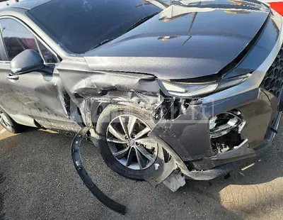 Photo 1 of 15: 2019 Hyundai Santa Fe, VIN KMHS281BDKU152996 — Korean insurance auction