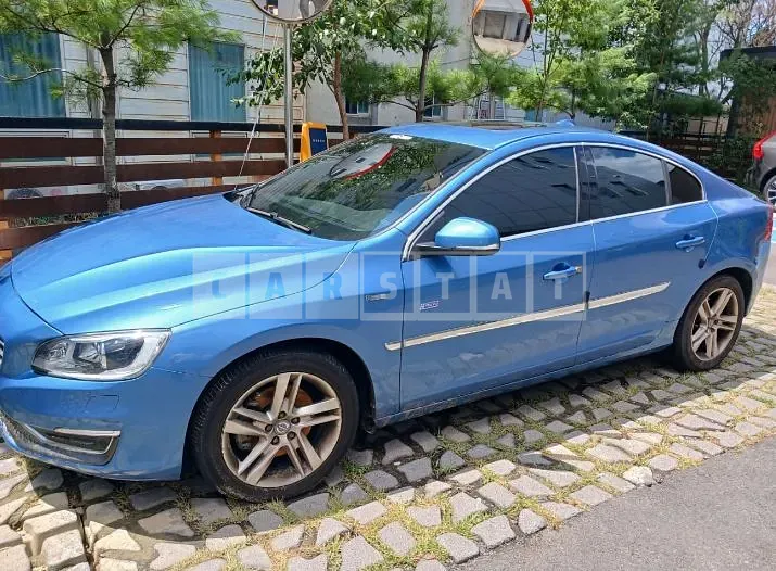 Photo 2 of 10: 2014 Volvo S60D4 — Korean insurance auction