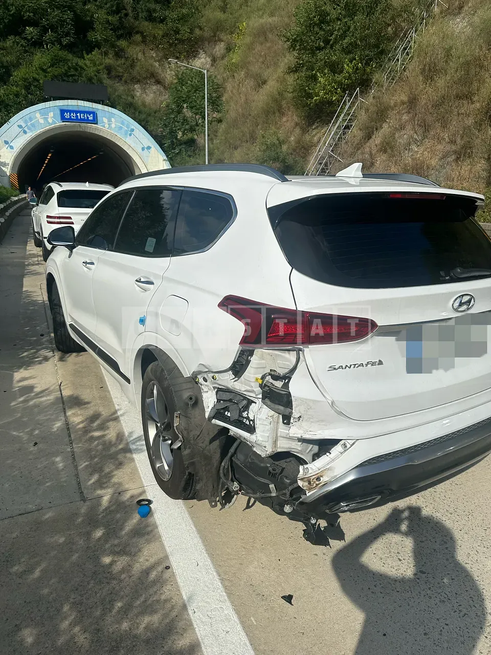 Photo 2 of 6: 2025 Hyundai Santa Fe (TM) R2.2 4WD Inspiration — Korean insurance auction