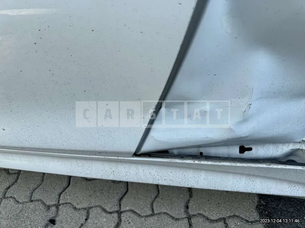 Photo 2 of 20: 2016 BMW 420d xDrive Coupe, VIN WBA4P9103GK681461 — Korean insurance auction