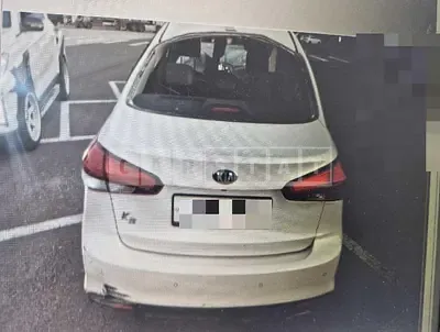 Photo 1 of 6: 2017 Kia Cz — Korean insurance auction