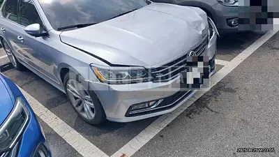 Photo 1 of 38: 2018 Volkswagen Passat 2.0 — Korean insurance auction