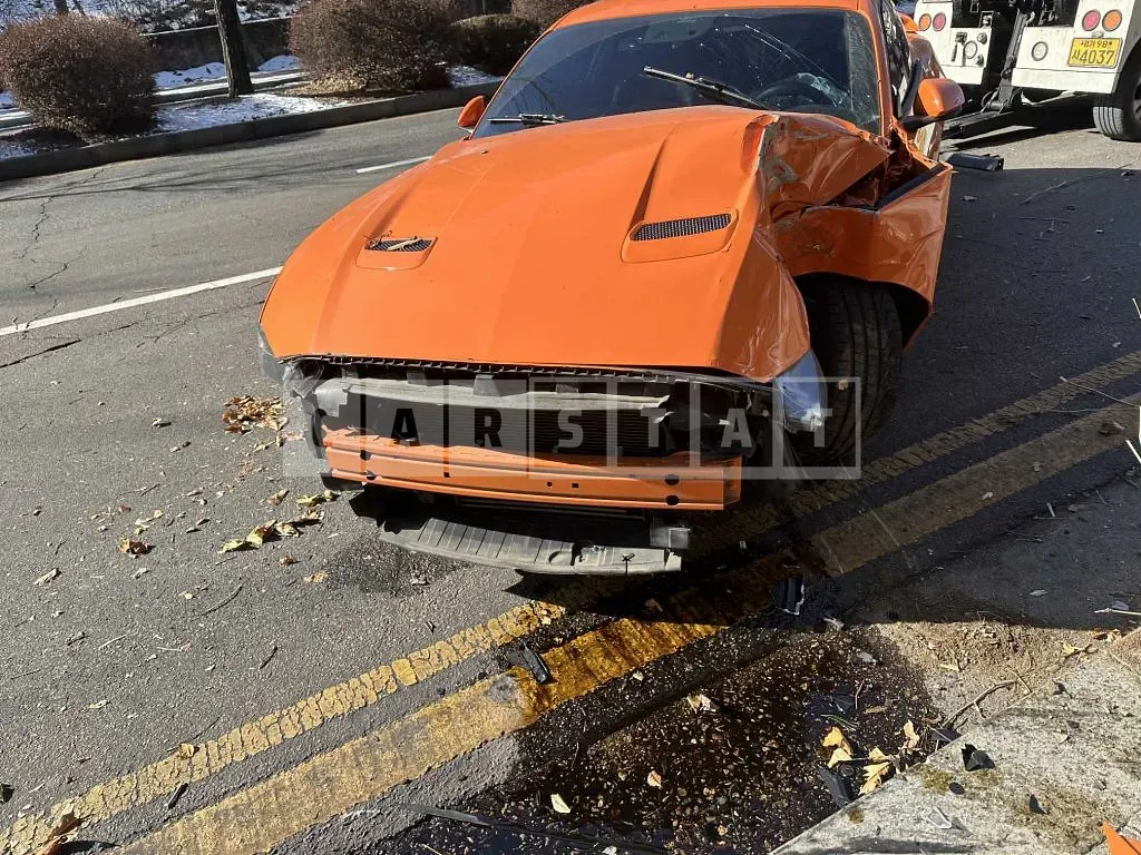 Photo 2 of 29: 2020 Ford Mustang 2.3 Coupe, VIN 1FA6P8TH4L5141205 — Korean insurance auction