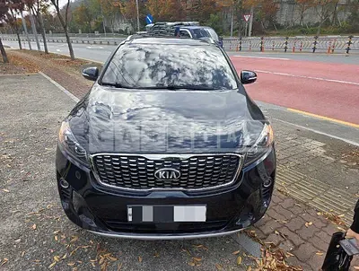 Photo 1 of 17: 2018 Kia Sorento — Korean insurance auction