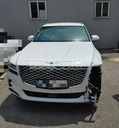 Photo 1 of 19: 2020 Genesis GV80, VIN KMTHB81DDLU032162 — Korean insurance auction
