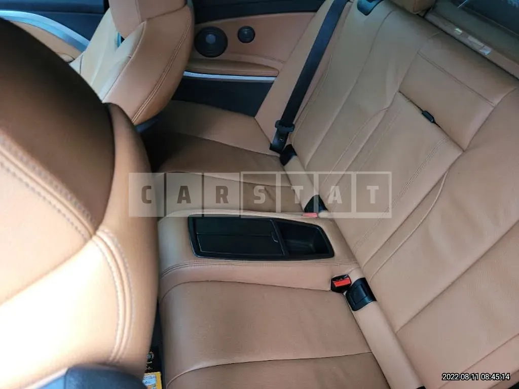 Photo 2 of 14: 2018 BMW 430i Convertible, VIN WBA4Z1108JEF34704 — Korean insurance auction