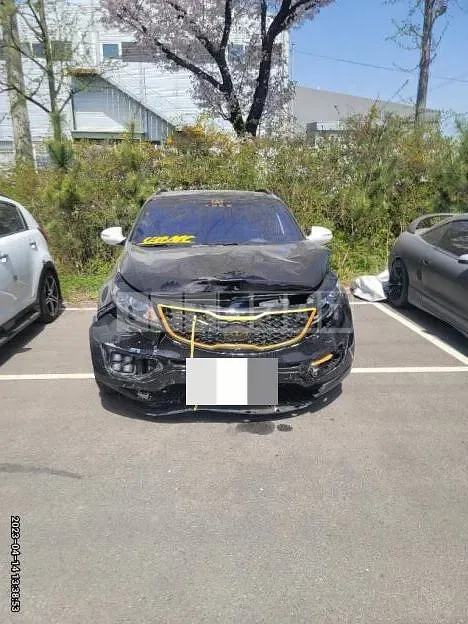 Photo 2 of 9: 2014 Kia Sportage R (Diesel) — Korean insurance auction