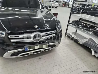 Photo 1 of 26: 2021 Mercedes-Benz GLC220 d 4Matic — Korean insurance auction