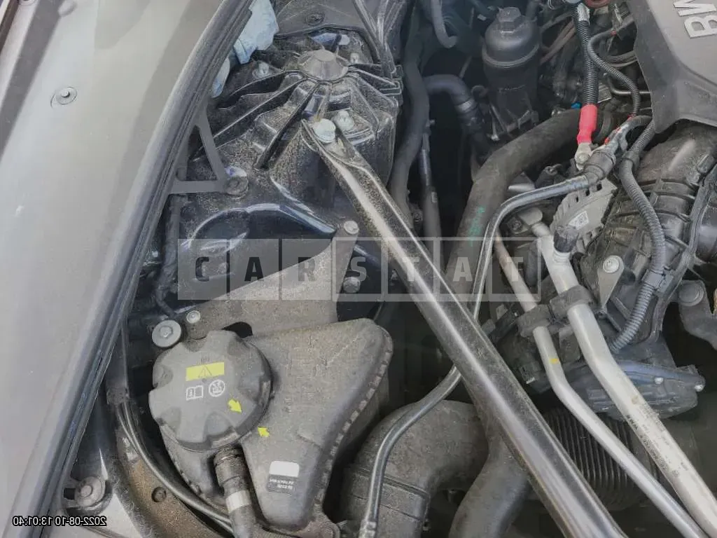 Photo 2 of 9: 2016 BMW 520d xDrive, VIN WBA5E710XGG159492 — Korean insurance auction