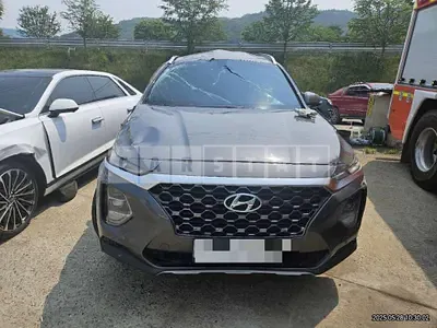 Photo 1 of 16: 2019 Hyundai Santa Fe TM 4WD — Korean insurance auction
