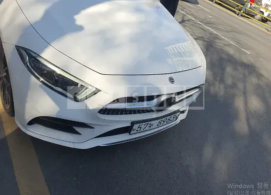 Photo 2 of 9: 2019 Mercedes-Benz CLS400d 4Matic — Korean insurance auction