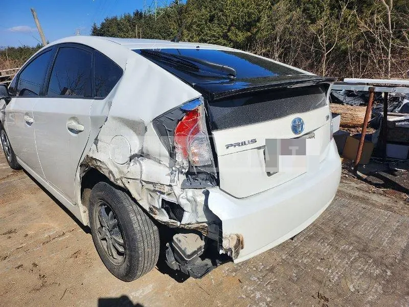 Photo 2 of 7: 2015 Toyota Prius, VIN JTDKN3DU6F1904642 — Korean insurance auction