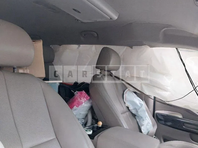 Photo 2 of 11: 2015 Kia Carnival Limousine — Korean insurance auction