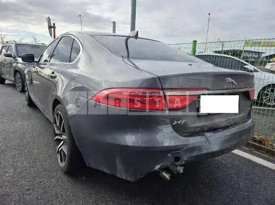 Photo 2 of 50: 2017 Jaguar XF 20d — Korean insurance auction