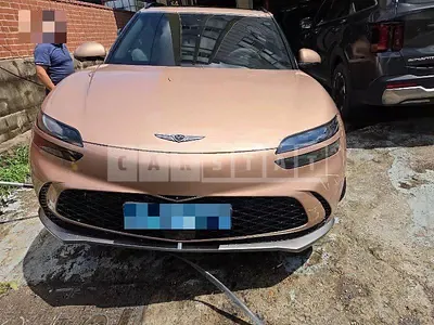 Photo 1 of 44: 2022 Genesis GV60 Electric Car — Korean insurance auction