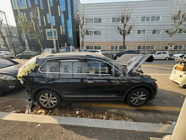 Photo 2 of 8: 2020 Volkswagen Tiguan 2.0 TDI, VIN WVGZZZ5NZLW899091 — Korean insurance auction