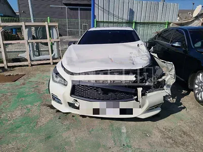 Photo 1 of 6: 2016 Infiniti Q50 2.2d, VIN JNKDV71E7GM551596 — Korean insurance auction