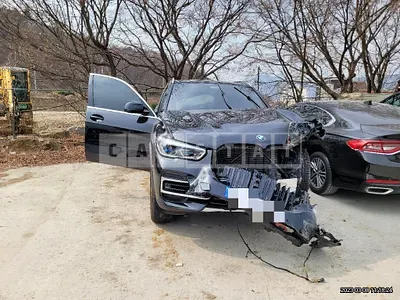 Photo 1 of 32: 2022 BMW X5 xDrive40i, VIN WBACR6105N9N38312 — Korean insurance auction
