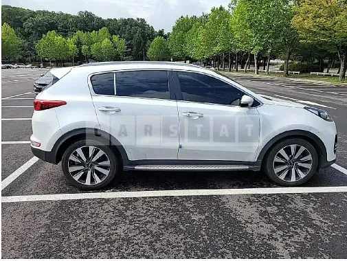 Photo 2 of 7: 2018 Kia Sportage, VIN KNAPM813BJK322498 — Korean insurance auction