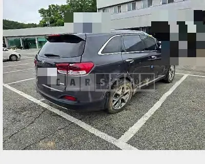 Photo 1 of 20: 2016 Kia Sorento — Korean insurance auction