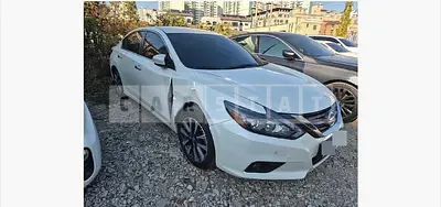 Photo 1 of 12: 2017 Nissan Altima 2.5 — Korean insurance auction