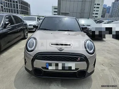 Photo 1 of 10: 2023 MINI Cooper S Five-Door — Korean insurance auction