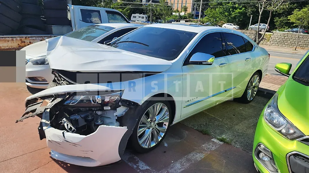 Photo 2 of 13: 2016 Chevrolet Impala 3.6 — Korean insurance auction