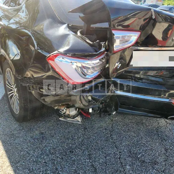 Photo 2 of 8: 2015 Kia K7 — Korean insurance auction