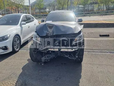 Photo 1 of 29: 2017 Hyundai Genesis G80, VIN KMHGL41DBHU215864 — Korean insurance auction