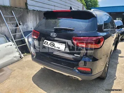 Photo 1 of 13: 2018 Kia Sorento, VIN KNAPS81BBJA431531 — Korean insurance auction