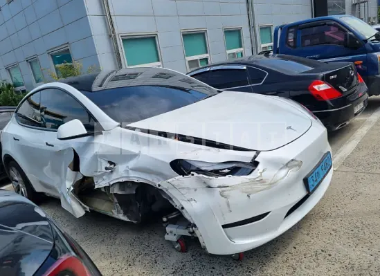 Photo 2 of 25: 2024 Tesla Model Y RWD — Korean insurance auction