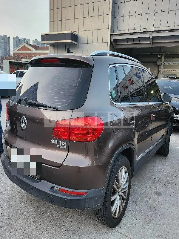 Photo 2 of 17: 2014 Volkswagen Tiguan 2.0 TDI Blue Motion — Korean insurance auction