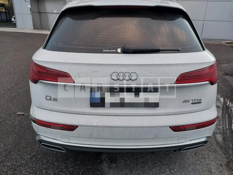 Photo 2 of 18: 2021 Audi Q5 45 TFSI quattro — Korean insurance auction