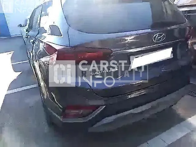 Photo 2 of 21: 2019 Hyundai Santa Fe, VIN KMHS381BDKU116878 — Korean insurance auction