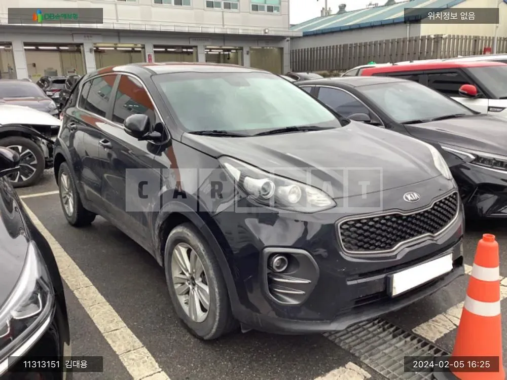 Photo 2 of 9: 2018 Kia Sportage, VIN KNAPN815GJK474353 — Korean insurance auction