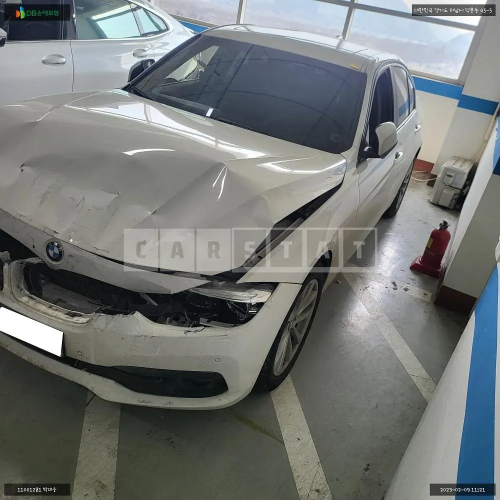 Photo 2 of 11: 2017 BMW 320d, VIN WBA8C5109JA073978 — Korean insurance auction