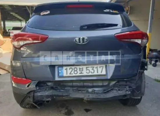 Photo 2 of 6: 2018 Hyundai Tucson — Korean insurance auction