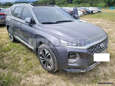 Photo 1 of 9: 2019 Hyundai Santa Fe, VIN KMHS381CBKU076010 — Korean insurance auction